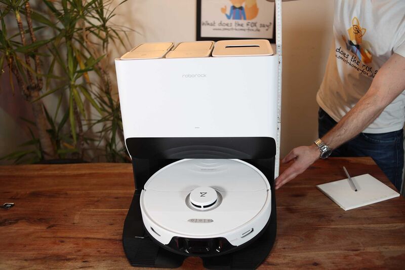 Dimension of the ultra station of the Roborock S8 Pro Ultra